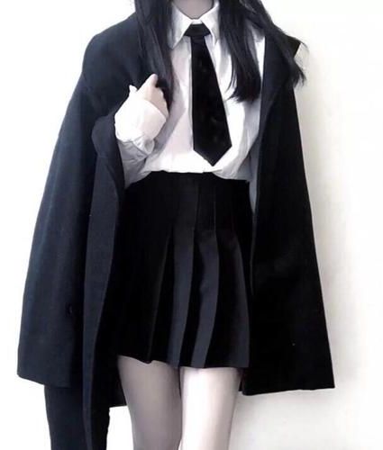 日本女高中生都要倒贴我