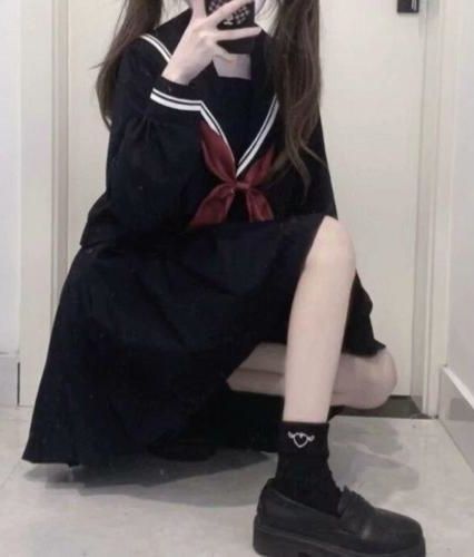 她眼里只有钱和事业（高H）