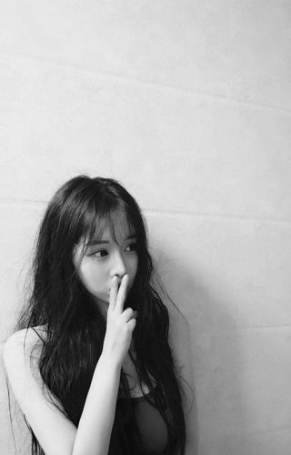 玉霖玲（父女）
